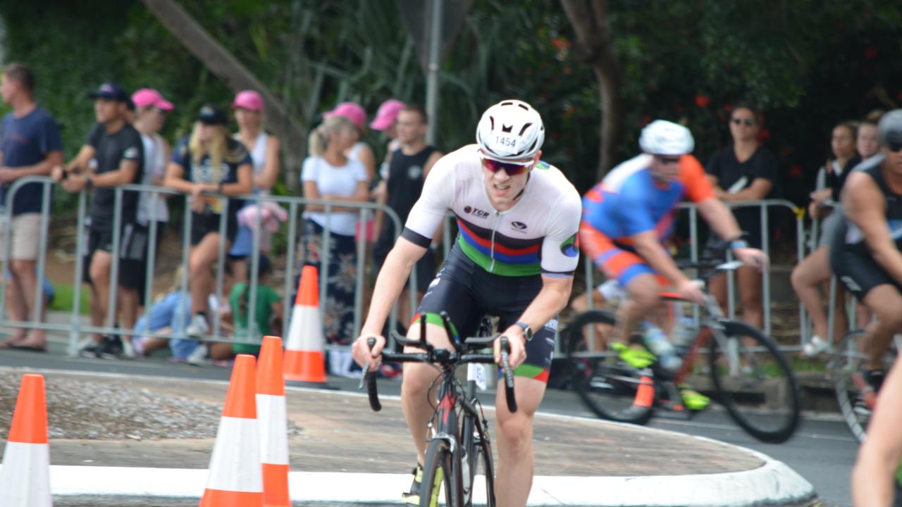 Noosa Chamber of Commerce is backing the running of the Noosa Triathlon.