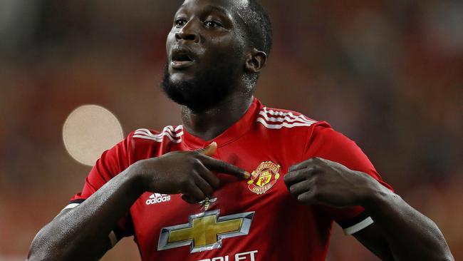 Manchester United forward Romelu Lukaku celebrates after scoring a goal during the International Champions Cup soccer match against Manchester City at NRG Stadium on July 20, 2017 in Houston, Texas. / AFP PHOTO / AARON M. SPRECHER