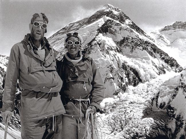 NZ mountaineer Sir Edmund Hillary (l) with Sherpa guide Tenzing Norgay in front of Mt Everest, Nepal. mount