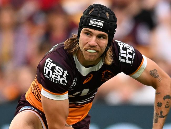 Bolter emerges as Broncos face fight to keep future Maroon