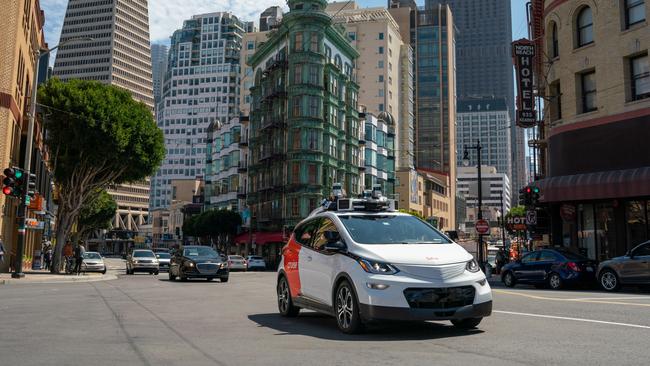 Photo of the Cruise driverless vehicle trial in San Francisco