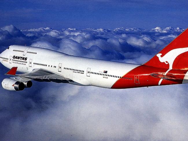 Tens of thousands of bonus Frequent Flyer points may not be worth taking a new credit card.
