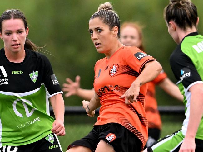 BRISBANE, AUSTRALIA - MARCH 10: Katrina Gorry of the Roar gets a kick away during the A-League Women's match between Brisbane Roar and Canberra United at James Drysdale Reserve, on March 10, 2022, in Brisbane, Australia. (Photo by Bradley Kanaris/Getty Images)