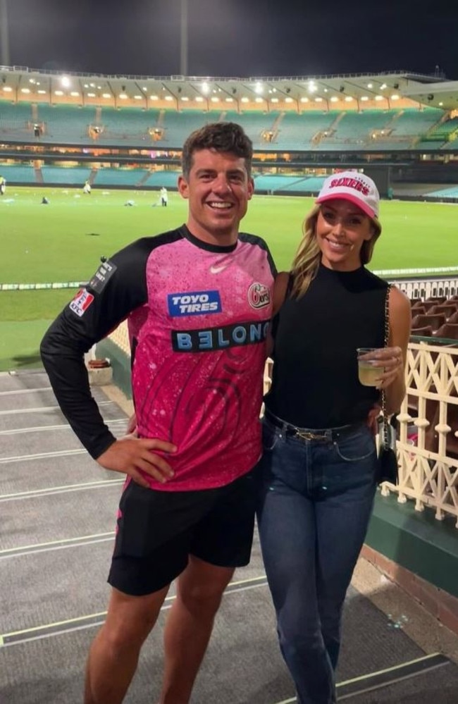 Sophie Walsh dating Moises Henriques in cricket romance Daily Telegraph