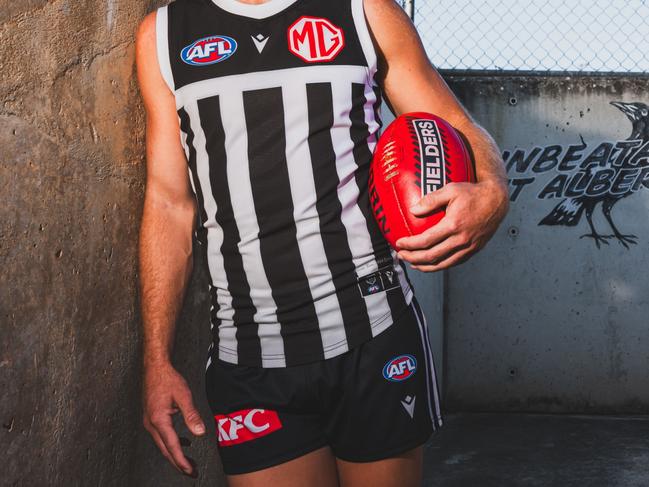 Collingwood fans shake with rage when they see these. Picture: Matt Sampson