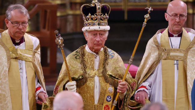 King Charles III's Coronation Compared to Queen Elizabeth II's in 26  Striking Photos