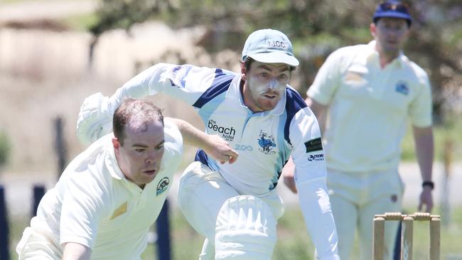 Barrabool bowler Nathan Findlay tries to run out Jan Juc batter Ben Grinter. Picture: Mark Wilson