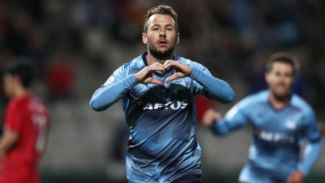 Sydney FC’s Adam Le Fondre celebrates his goal from the penalty spot against  Shanghai SIPG at Netstrata Jubilee Stadium