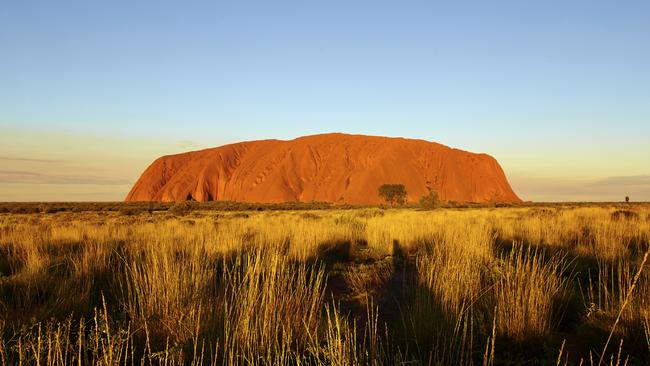 Uluru Curse Tourists Who Take Natural Souvenirs Are Mailing Back Items News Com Au Australia S Leading News Site