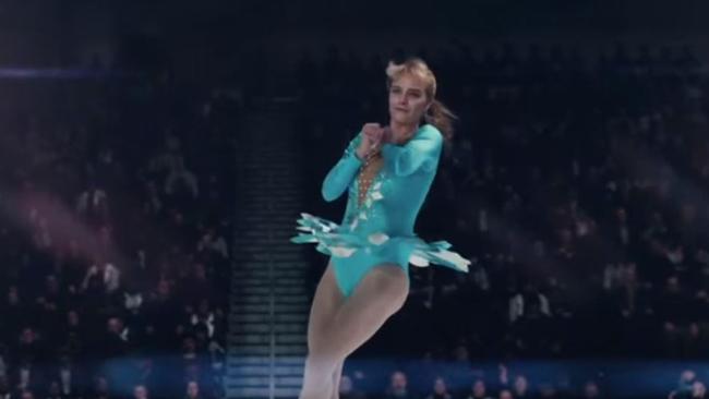 Robbie as US figure skater Tonya Harding.