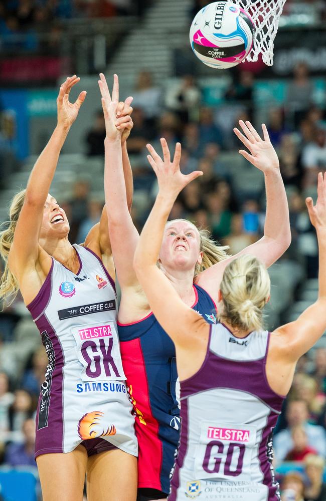 There was no holding back in the Melbourne Vixens v Queensland Firebirds match at Hisense Arena.