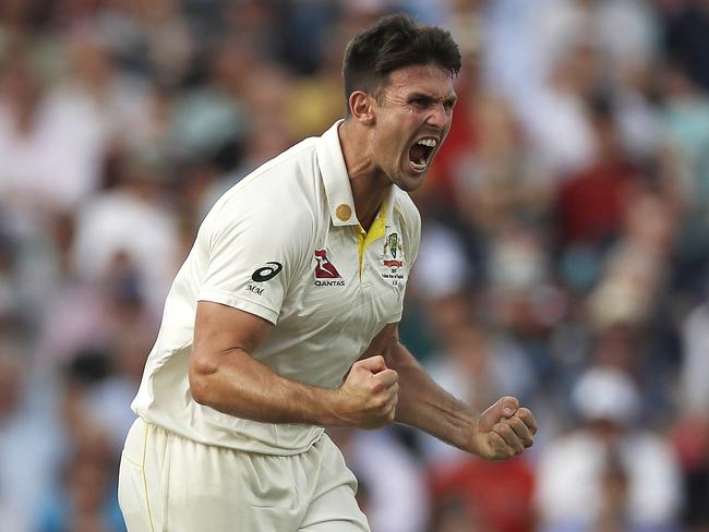 LONDON, ENGLAND - SEPTEMBER 12: Mitch Marsh of Australia celebrates after taking the wicket of Sam Curran of England during day one of the 5th Specsavers Ashes Test at The Kia Oval on September 12, 2019 in London, England. (Photo by Ryan Pierse/Getty Images)