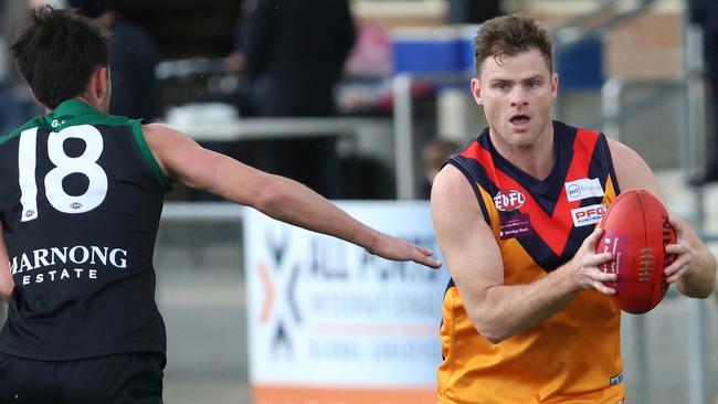 Heath Shaw in action for East Keilor. Picture: Hamish Blair