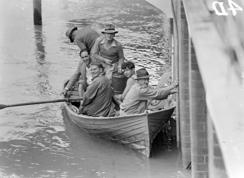 1954 Flood | Daily Telegraph