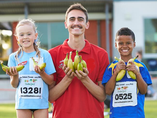 Brandon Starc prepares for the next snack attack with Little Athletes in WA. Picture: supplied