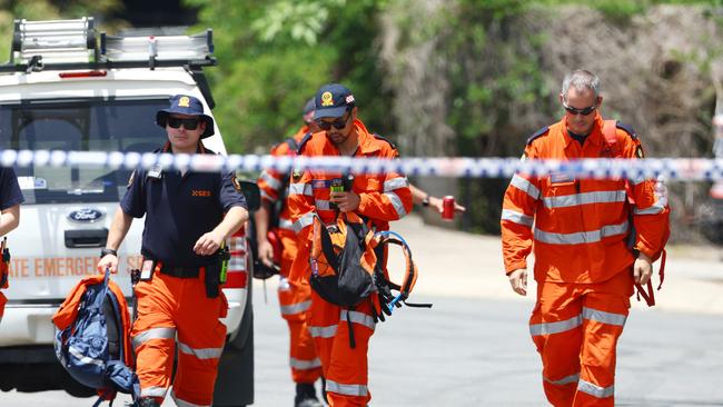 SES at the scene of the search Sunday morning. Picture: Lachie Millard