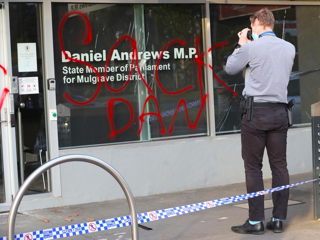 Vandals target Premier Daniel Andrews' electorate office in Noble Park |   — Australia's leading news site