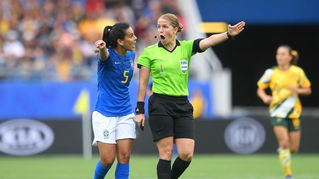 Thaisa of Brazil confronts referee Esther Staubli. Picture: Getty Images