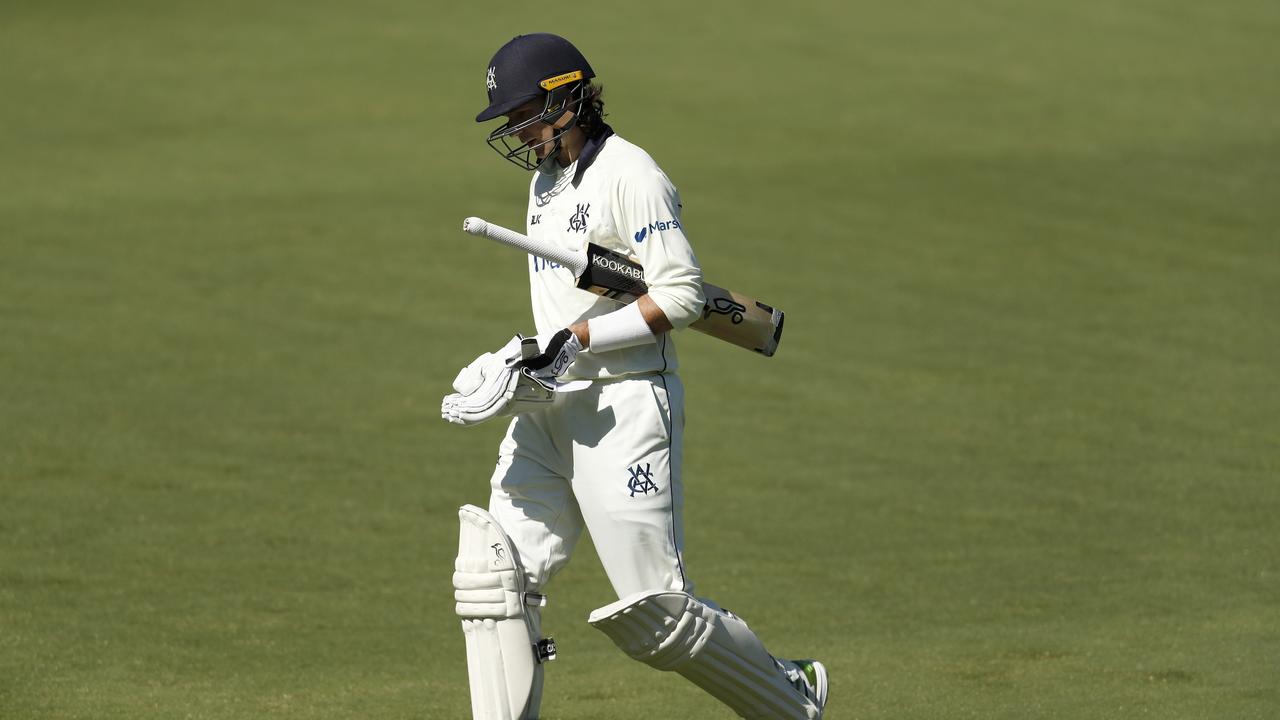 Peter Handscomb made the worst possible start to his county season on Thursday.