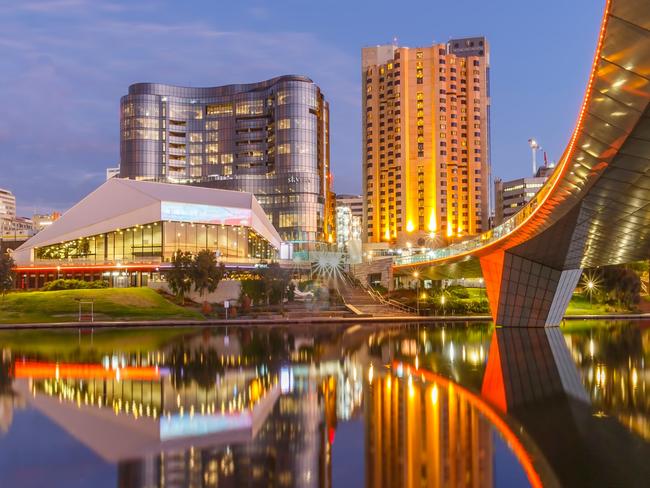 Adelaide skyline. EOS by Skycity. Convention centre. Festival theater. river.Photo - Michael Waterhouse/Tourism SAESCAPE 22 May 2022ed's letter