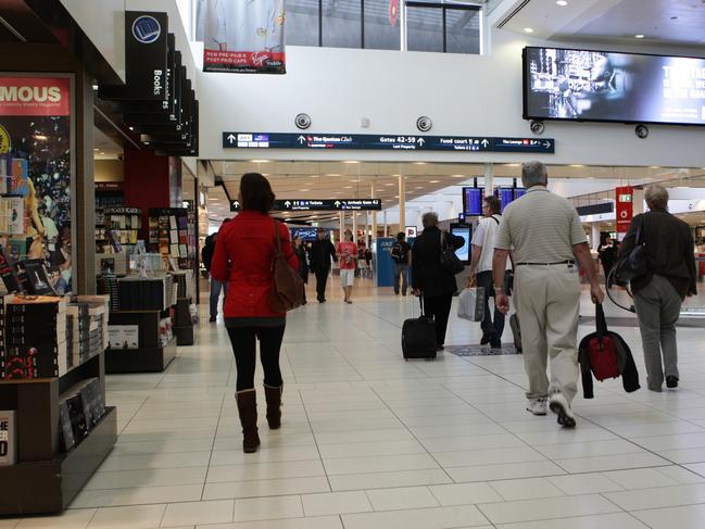 Struck’s last offences were committed at shops in the Domestic Terminal of Sydney Airport.