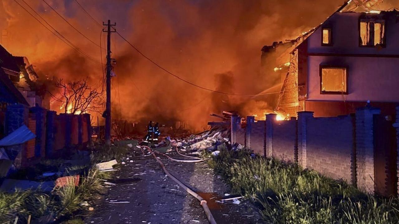 12 killed as Russia pummels Ukraine in fresh night of strikes