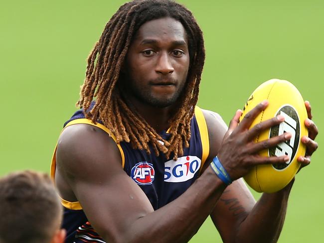 PERTH, AUSTRALIA - SEPTEMBER 11:  Nic Naitanui works on works on a handball drill during a West Coast Eagles AFL training session at Domain Stadium on September 11, 2017 in Perth, Australia.  (Photo by Paul Kane/Getty Images)