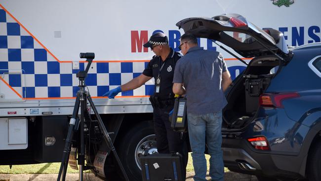 Police at the scene at Spikes Court. Picture: NCA NewsWire / Steve Holland