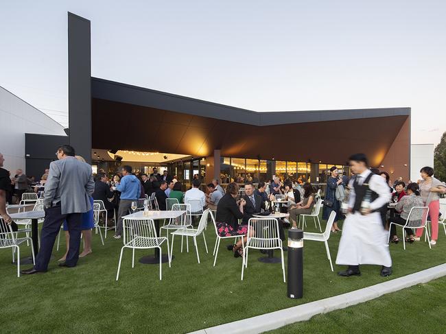 Outdoor social space at Strathfield Golf Club.