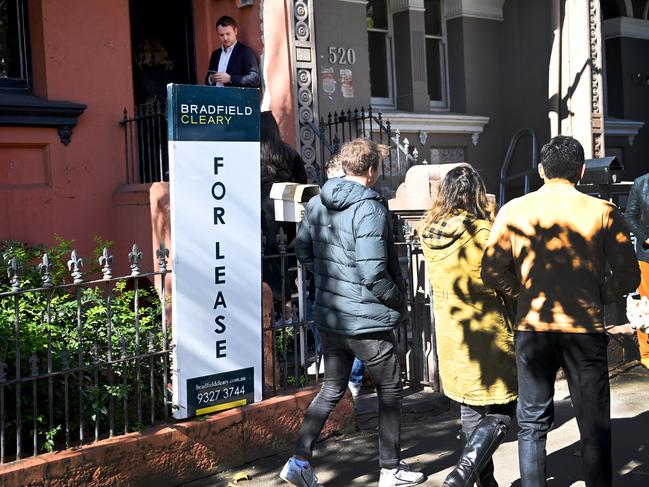 SYDNEY, AUSTRALIA - NewsWire Photos,June 4, 2022: Sydney-siders view properties in Surry Hills for rent as prospective tenants are having difficulties securing rental properties.Crown Street, Surry Hills Picture: NCA NewsWire / Jeremy Piper