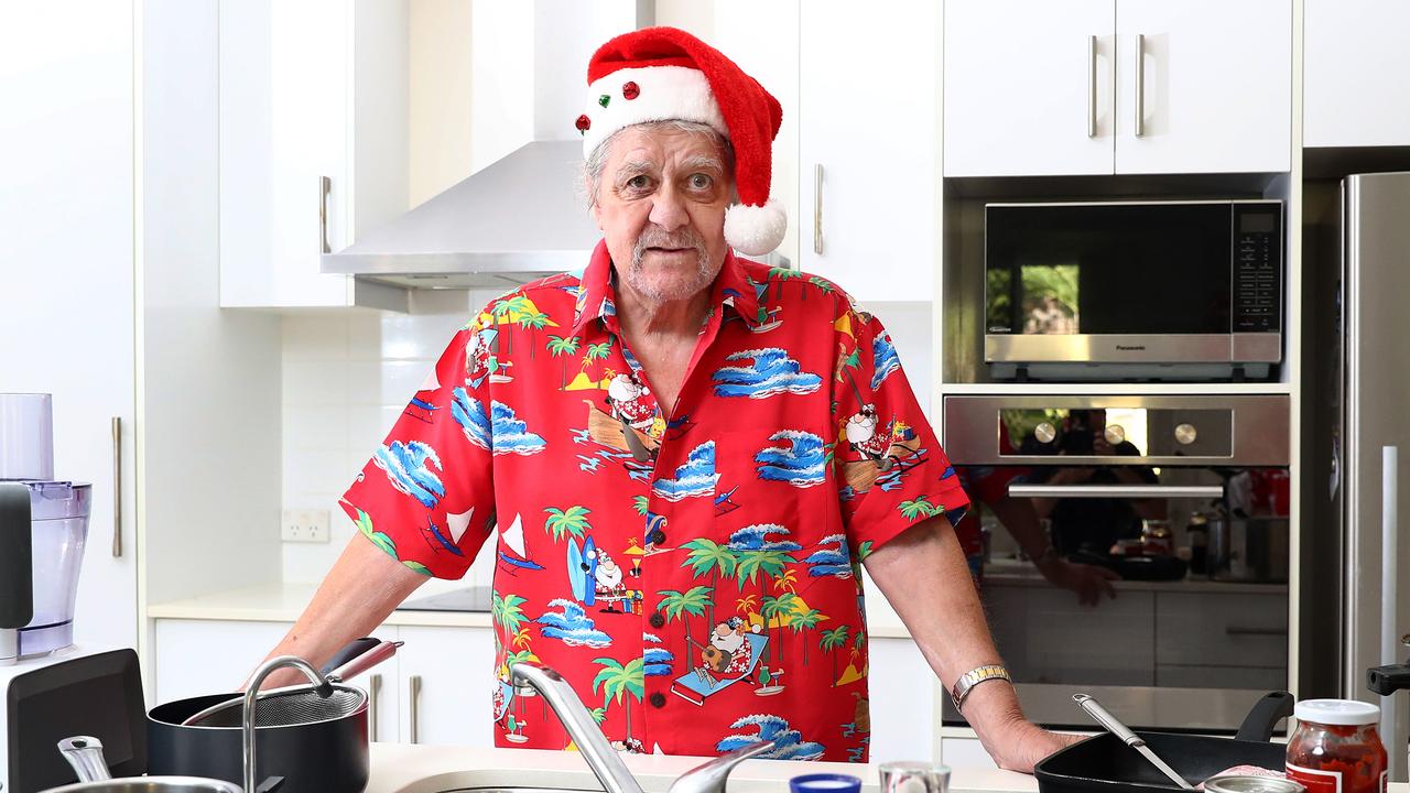 Festive volunteers needed for Cairns Community Christmas Lunch The