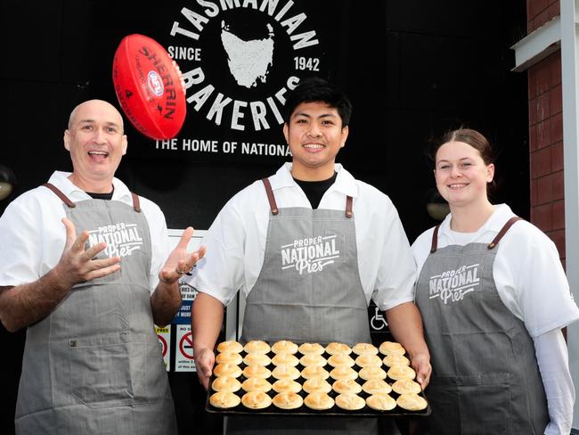 LR Taylah Courtney, Kaybert Lumbania, Darren McHenry, have been busy baking pies ! Picture : Mireille Merlet