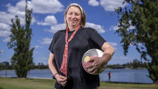 Former Diamonds coach Lisa Alexander has called on the AFL to do more to promote women in AFL Picture: Wayne Taylor