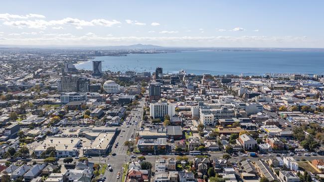 About 36 per cent of residential deal in Geelong and Newtown were cash purchases.