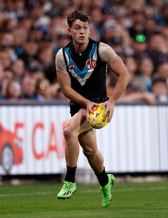 Huge contract call awaiting Zak Butters