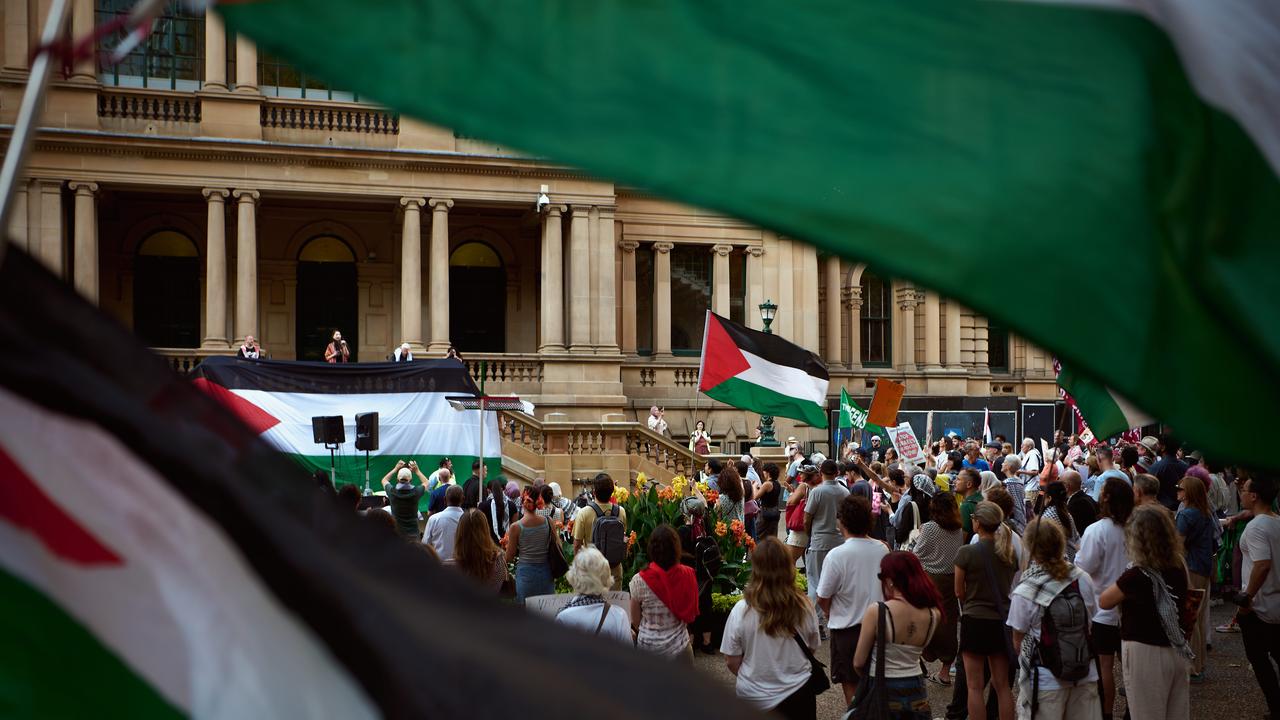 Crowds of pro-Palestine protesters at Sydney’s Town Hall. Picture: Flavio Brancaleone/NCA NewsWire