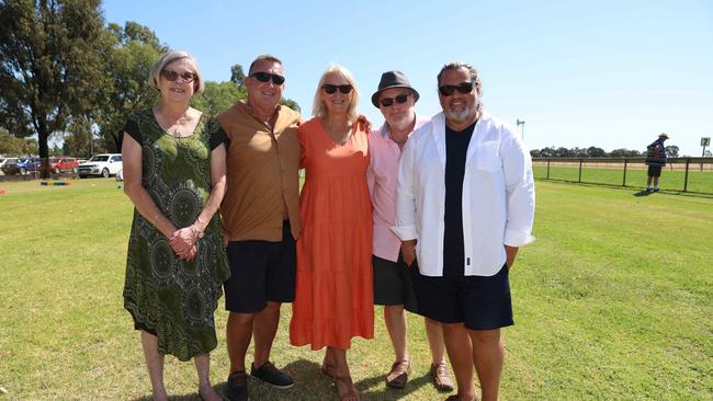 Kathryn Pearson, Graham Vincent, Jacqui Vincent, Les Smithwick and Brad Vincent attend the 2024 Echuca Cup races Picture: Brendan Beckett