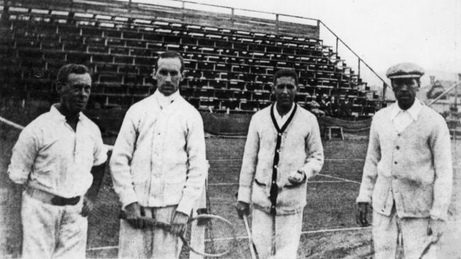 The Australian Davis Cup tennis team in 1911, (from left) Horace Rice, Rodney Heath, Alfred Dunlop and Norman Brookes.)