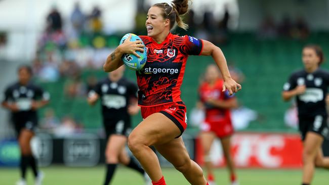 Kelly in action for the Dragons at the NRL Nines in Perth. Photo: James Worsfold/Getty Images