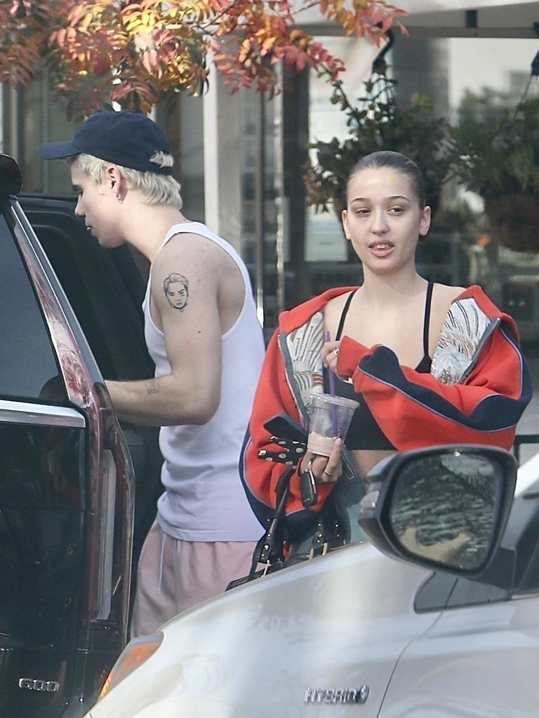 They also grabbed lunch together. Picture: CelebrityLivin_ / BACKGRID