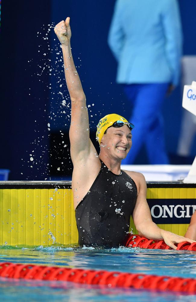 Cate Campbell of Australia celebrates after winning Women's 50m Butterfly Final on day four of swimming competition at the XXI Commonwealth Games at Gold Coast Aquatic Centre on the Gold Coast, Australia, Sunday, April 8, 2018. (AAP Image/Darren England) NO ARCHVIING, EDITORIAL USE ONLY