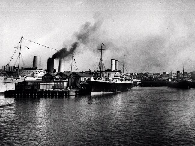 Woolloomooloo Finger Wharf celebrates 100 years with centenary feast by ...