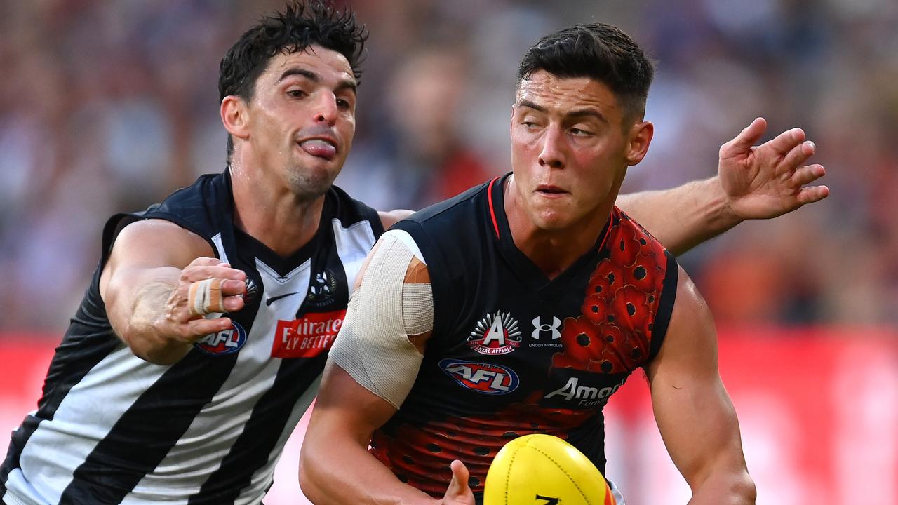 AFL tips round 6 Expert predictions, Essendon v Collingwood, Geelong v Carlton NT News