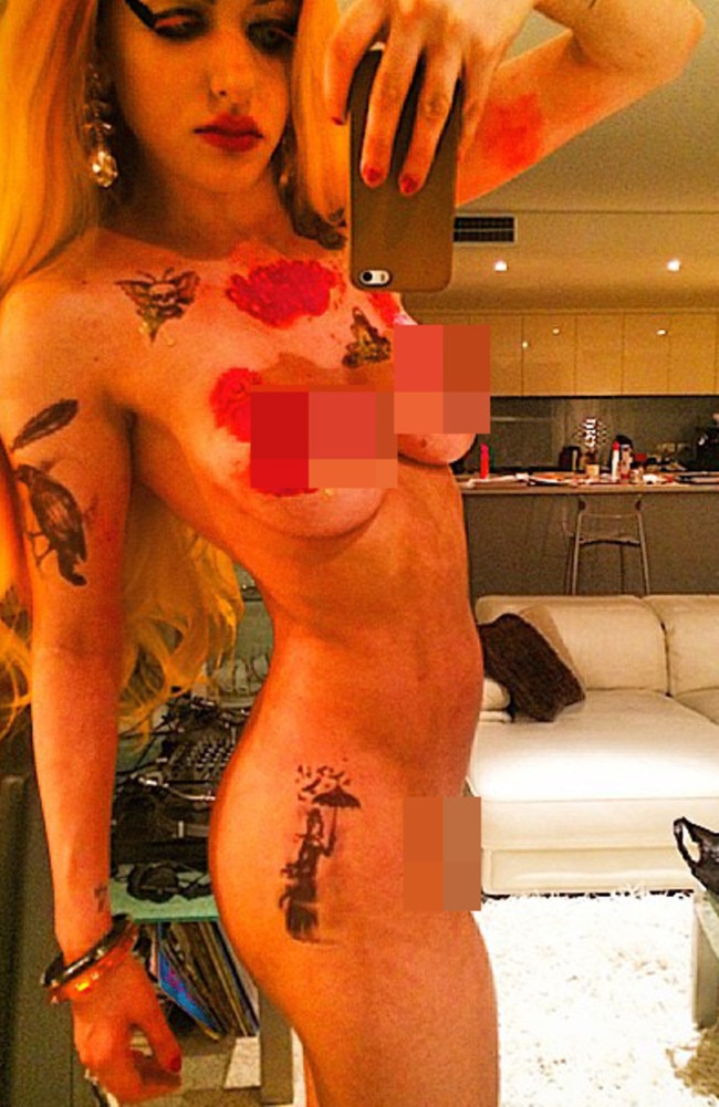 Gabi grecko topless - CLIP Model Gabi Grecko Naked * Fappening Sauce.