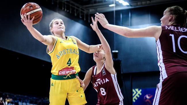 Shyla Heal in action for the Australian junior women’s basketball team at the under-17s World Cup in Minsk. Picture: FIBA