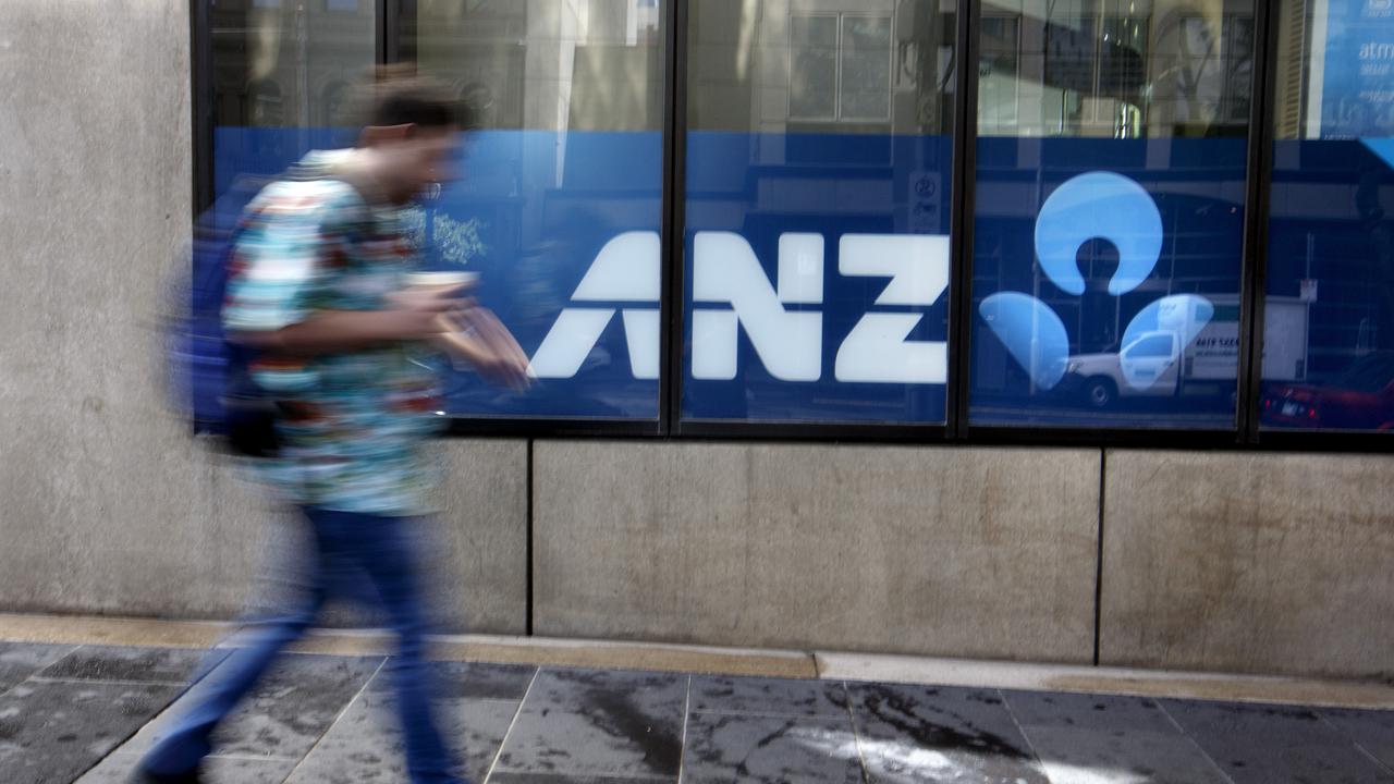 ANZ Staff can get access to discounts on banking and home loans. Picture: NCA NewsWire / David Geraghty