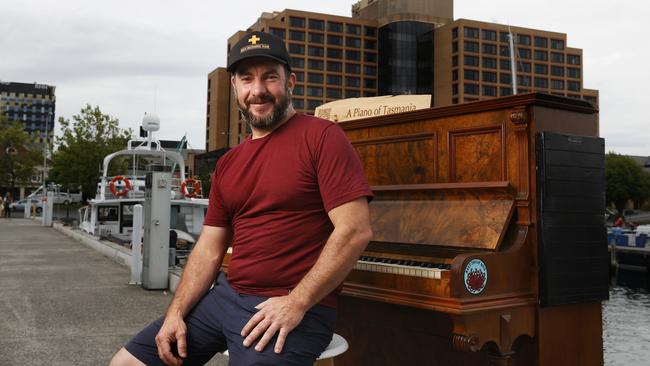 Kelvin Smith pushed his 240kg piano up kunanyi/Mount Wellington to raise funds for Speak Up Stay ChatTY. Image at the start of the challenge. Picture: Nikki Davis-Jones