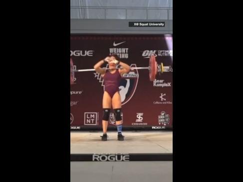 Weightlifter dislocates finger and pops it back in mid lift