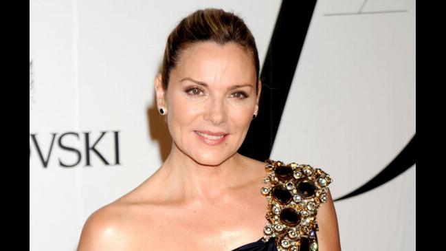 Kim Cattrall Has Credited Her Late Mum With Teaching Her To Stand Up ...