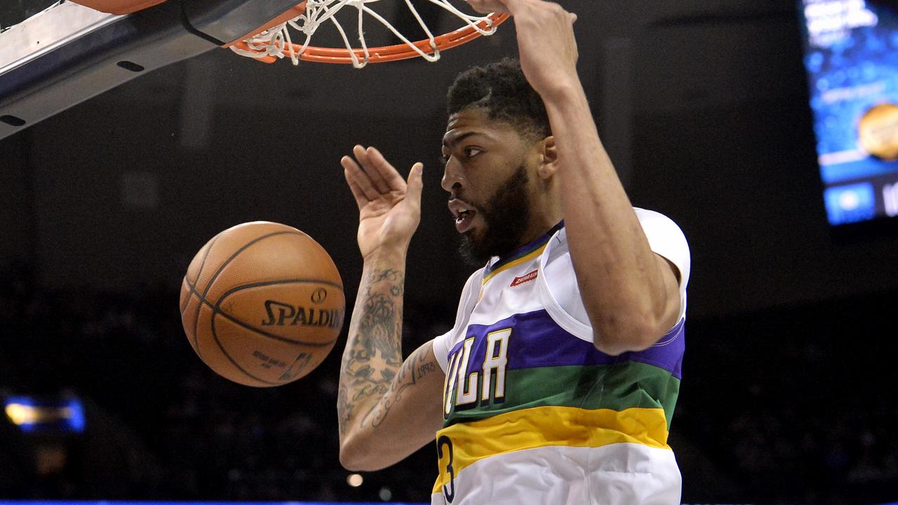 Anthony Davis is still a Pelican, for now. (AP Photo/Brandon Dill)